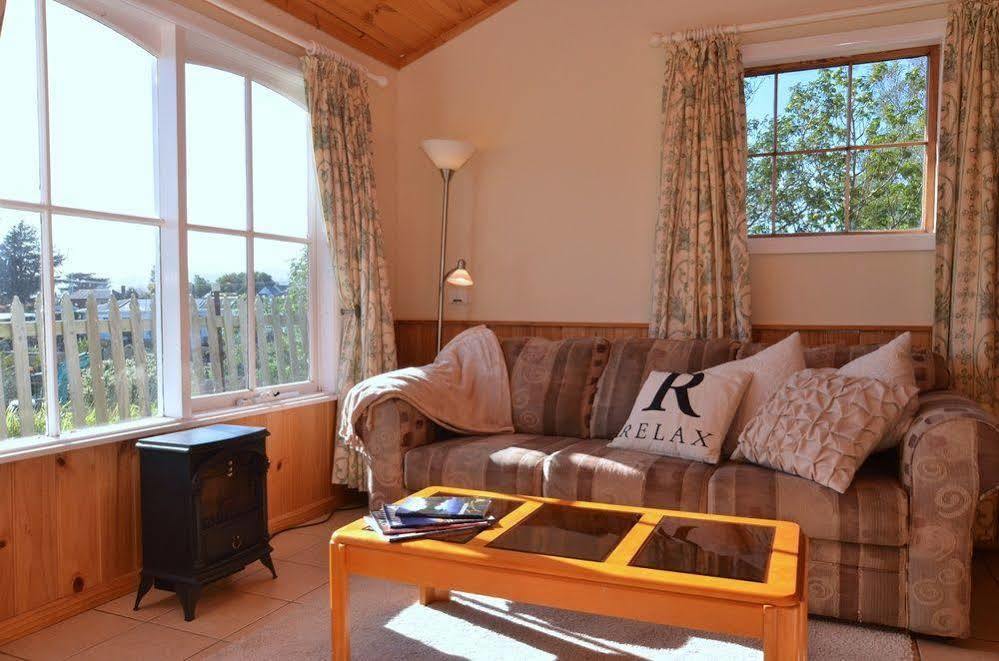 Mulberry Cottage Unique B&B Accommodation Ричмънд Екстериор снимка