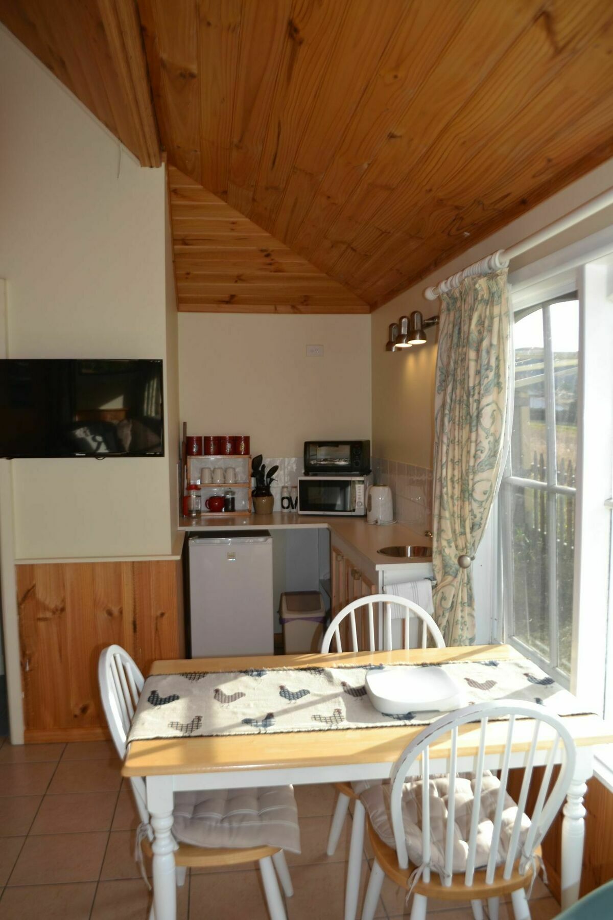 Mulberry Cottage Unique B&B Accommodation Ричмънд Екстериор снимка